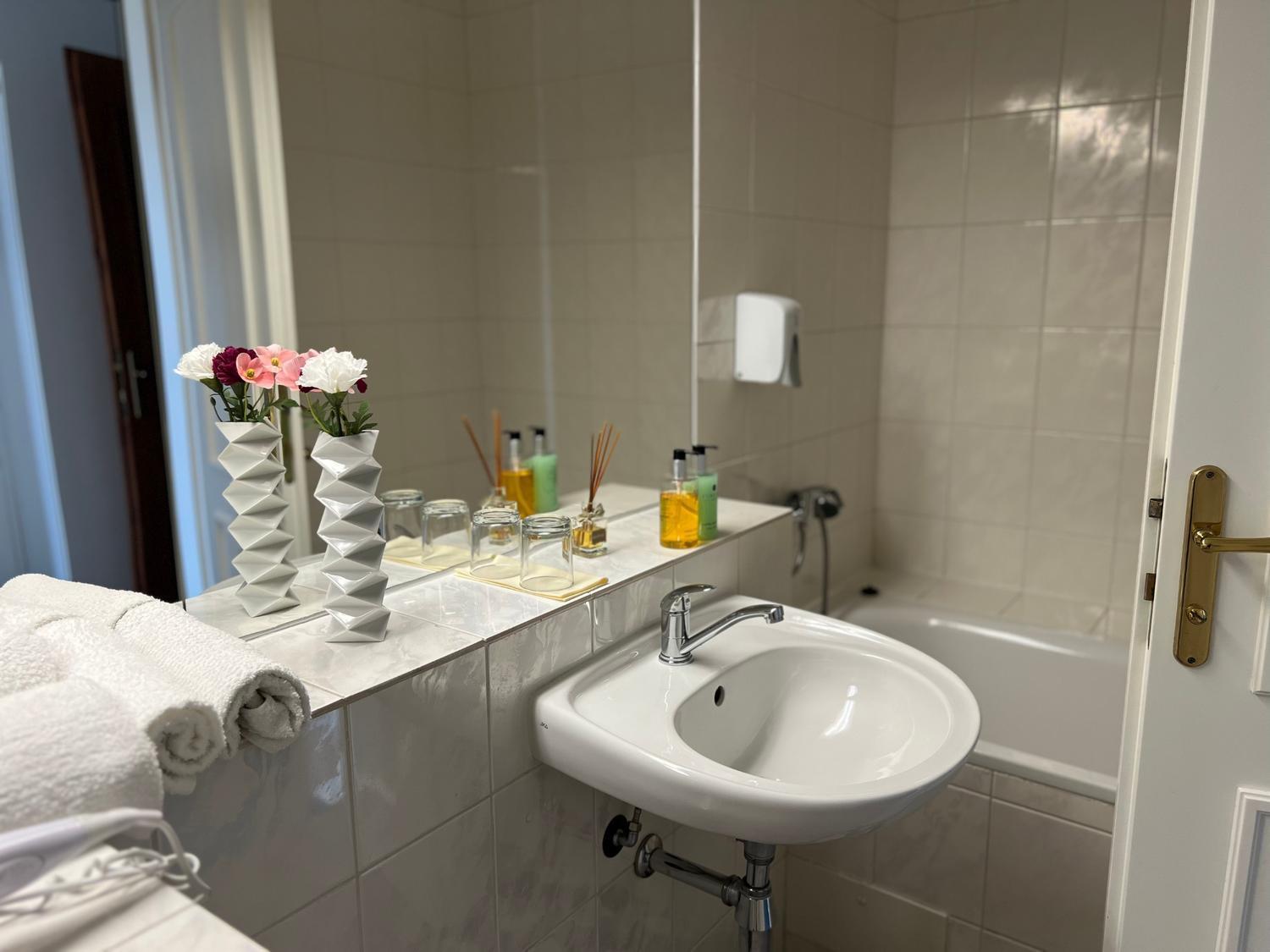 Hotel Sloup Sobeslav Экстерьер фото